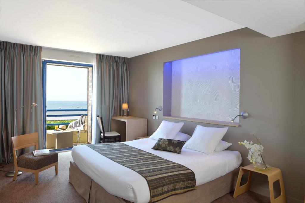 Hotel De La Plage Damgan Pokoj fotografie